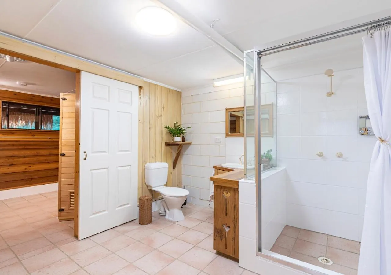 The Forest Bure - Fijian Hinterland Retreat Ninderry 0*,  Австралия