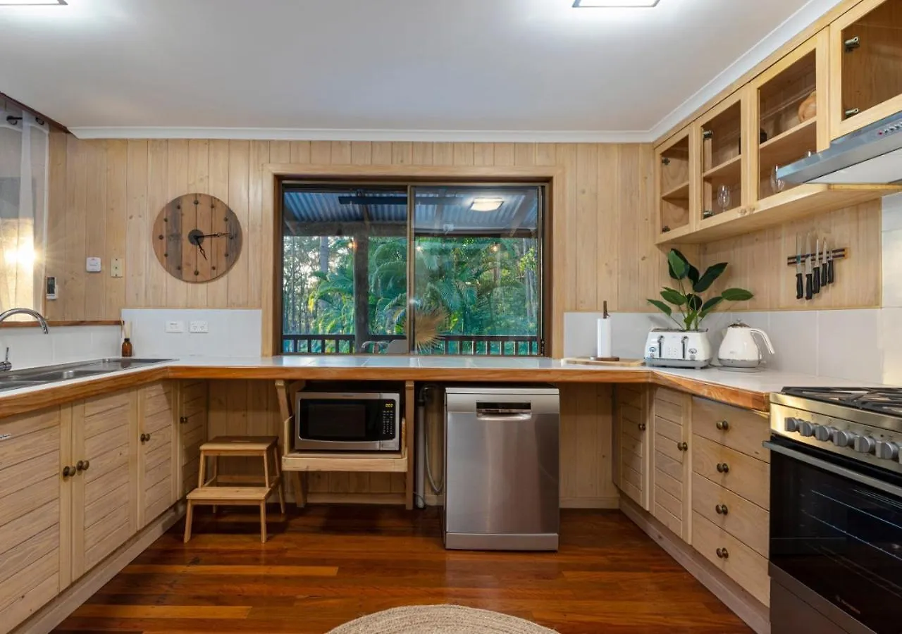 The Forest Bure - Fijian Hinterland Retreat Ninderry